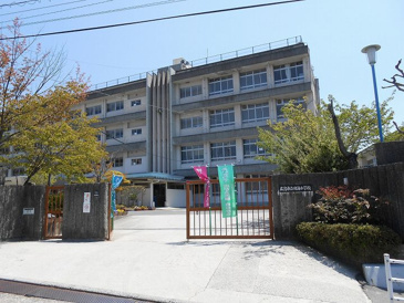 日浦小学校