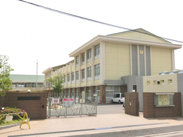東野小学校