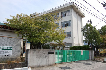 原小学校