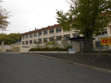 三入東小学校