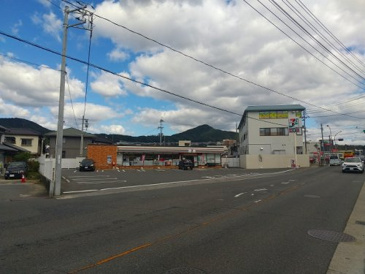 セブンイレブン 広島安中央橋西店