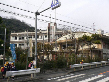 飯室小学校