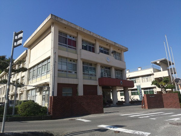 高陽中学校