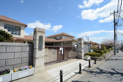 神戸市立住吉小学校の画像1