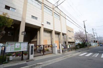 神戸市立烏帽子中学校の画像2