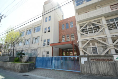 神戸市立本山南小学校の画像2