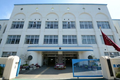 神戸市立本山第二小学校の画像2