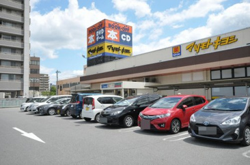 マツモトキヨシ　フレスタ西条店