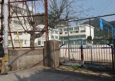 両城中学校