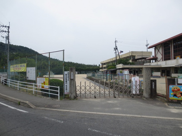 板城西小学校
