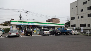 ファミリーマート 岩国今津町店