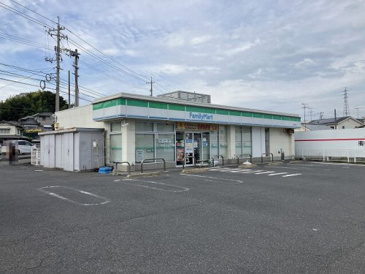 ファミリーマート 岩国尾津町店