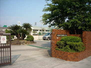 荒神町小学校