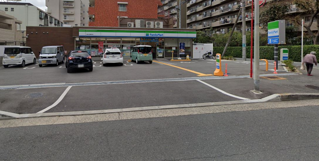 ファミリーマート 緑地公園駅西店情報ページ 大阪市中央区 浪速区 西区の賃貸 不動産はゴールデンホーム