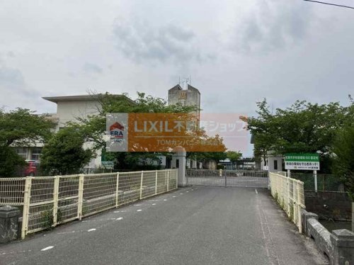思斉小学校
