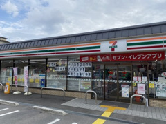 セブンイレブン 京都太秦蚕ノ社店