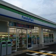 ファミリーマート 鳥取覚寺店