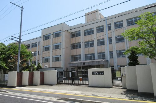 安室東小学校
