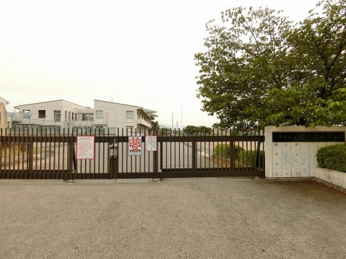 竜王東小学校