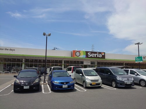 セリア　ハローズ夢前台モール店