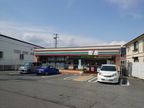 セブンイレブン　姫路砥堀店