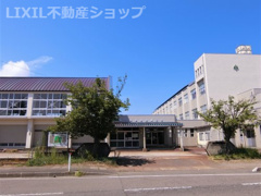 上越市立富岡小学校