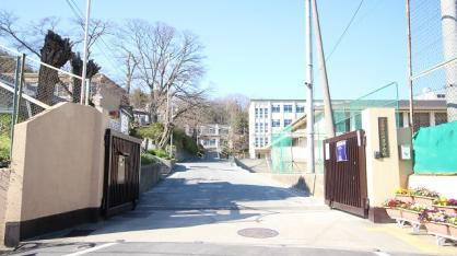 京都市立衣笠中学校