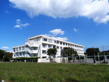 藤沢市立中里小学校の画像1