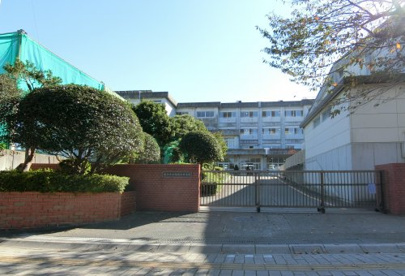 藤沢市立湘南台中学校の画像1