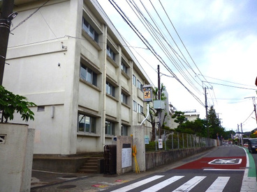 藤沢市立長後中学校の画像1