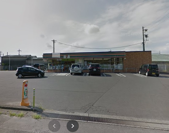 セブンイレブン森山店