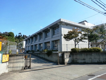 片瀬小学校の画像1