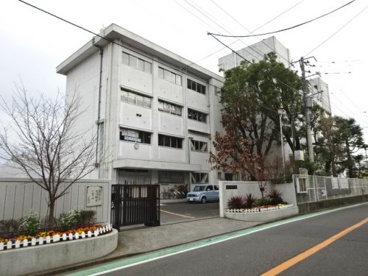 明治中学校の画像1