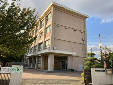 鵠沼中学校の画像1