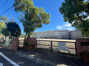 尼崎市立浜小学校の画像1