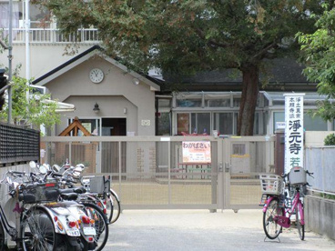 若葉保育園の画像1