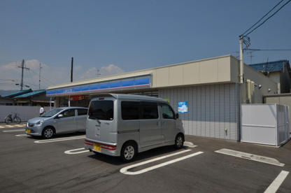 ローソン川西南花屋敷２丁目店の画像3