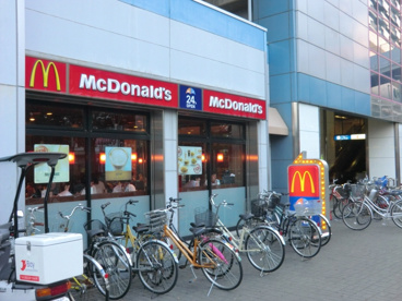 マクドナルド 阪神出屋敷店の画像1