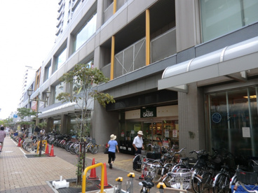 阪急オアシス 尼崎潮江店 の画像2