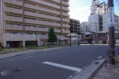 セブンイレブン　JR塚口駅前店の画像2