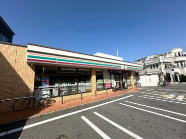 セブンイレブン　尼崎園田学園前店の画像3