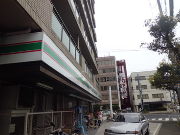 ローソンストア100　尼崎南塚口の画像5