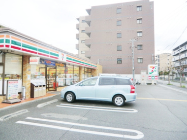 セブン−イレブン尼崎南武庫之荘３丁目店の画像2