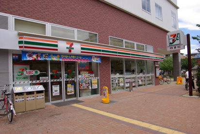 セブンイレブン　尼崎潮江1丁目店の画像4