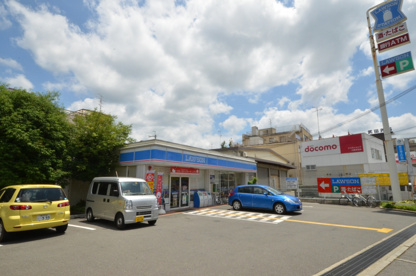 ローソン 多田桜木店の画像1