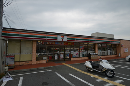 セブンイレブン川西東畦野３丁目店の画像2