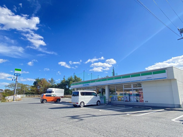 ファミリーマート　黒瀬兼広店