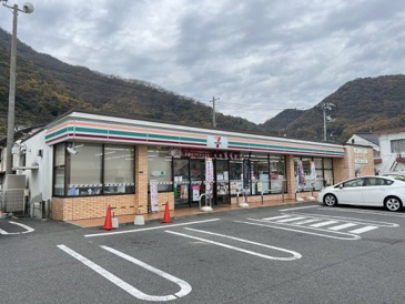 セブンイレブン 三原須波店