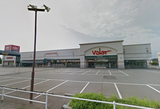 バロー小松東店