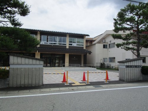 高山市立新宮小学校